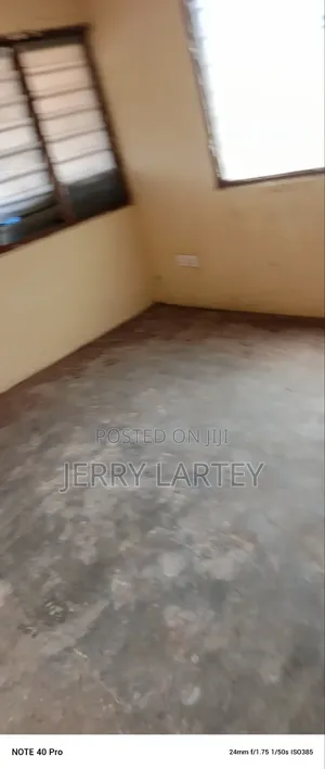 1bdrm Apartment in Dansoman Children for rent