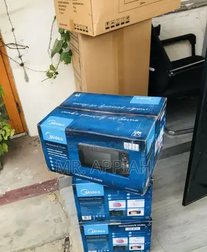 Fantastic Midea 20ltr Electric Countertop Microwave.