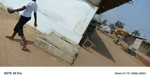 Mamprobi Ayalolo