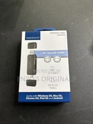 Sd Micro Sd Card Reader Usb-c Or Usb-a 3.0 Host Insignia