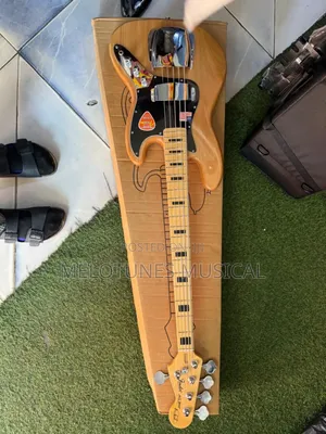 Fender Passive 5strings Bass Guitar