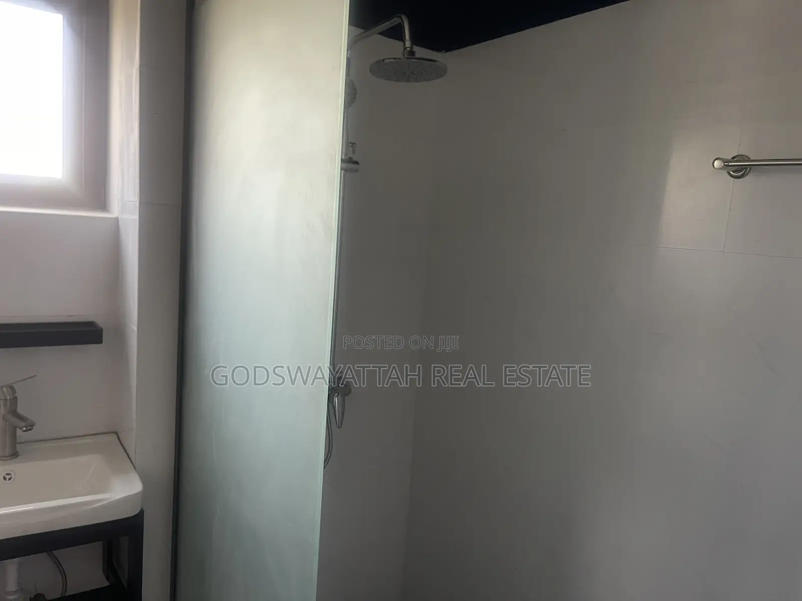 1bdrm Apartment in East Legon, Adjiriganor for rent