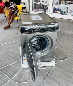 Energy Sufficient Nasco 11kg Front Load Washing Machine.