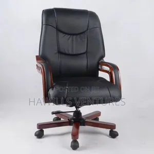 Executive Leather Swivel Chair