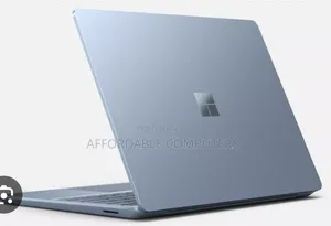 New Laptop Microsoft Surface Go 8GB Intel Core I5 SSD 256GB