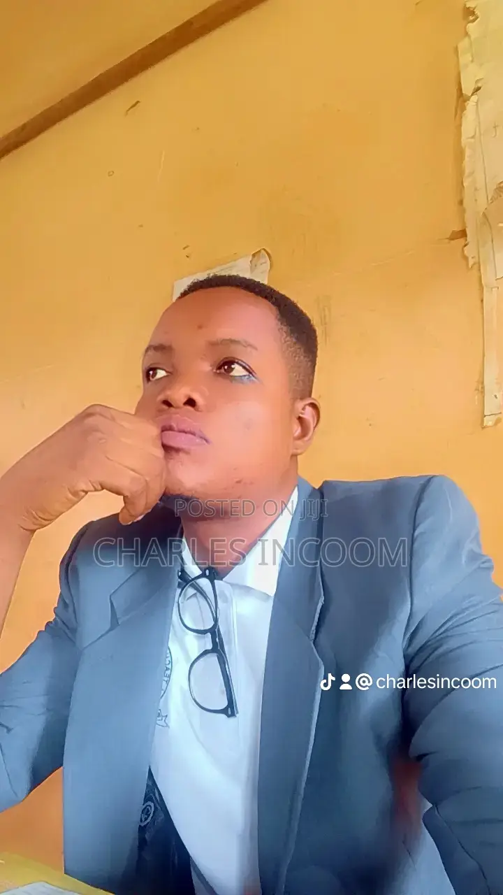 Mr. Charles Iincoom