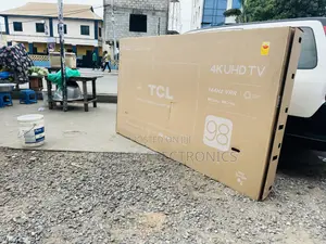 Ultra Modern Slim TCL 98 Qled C655 —