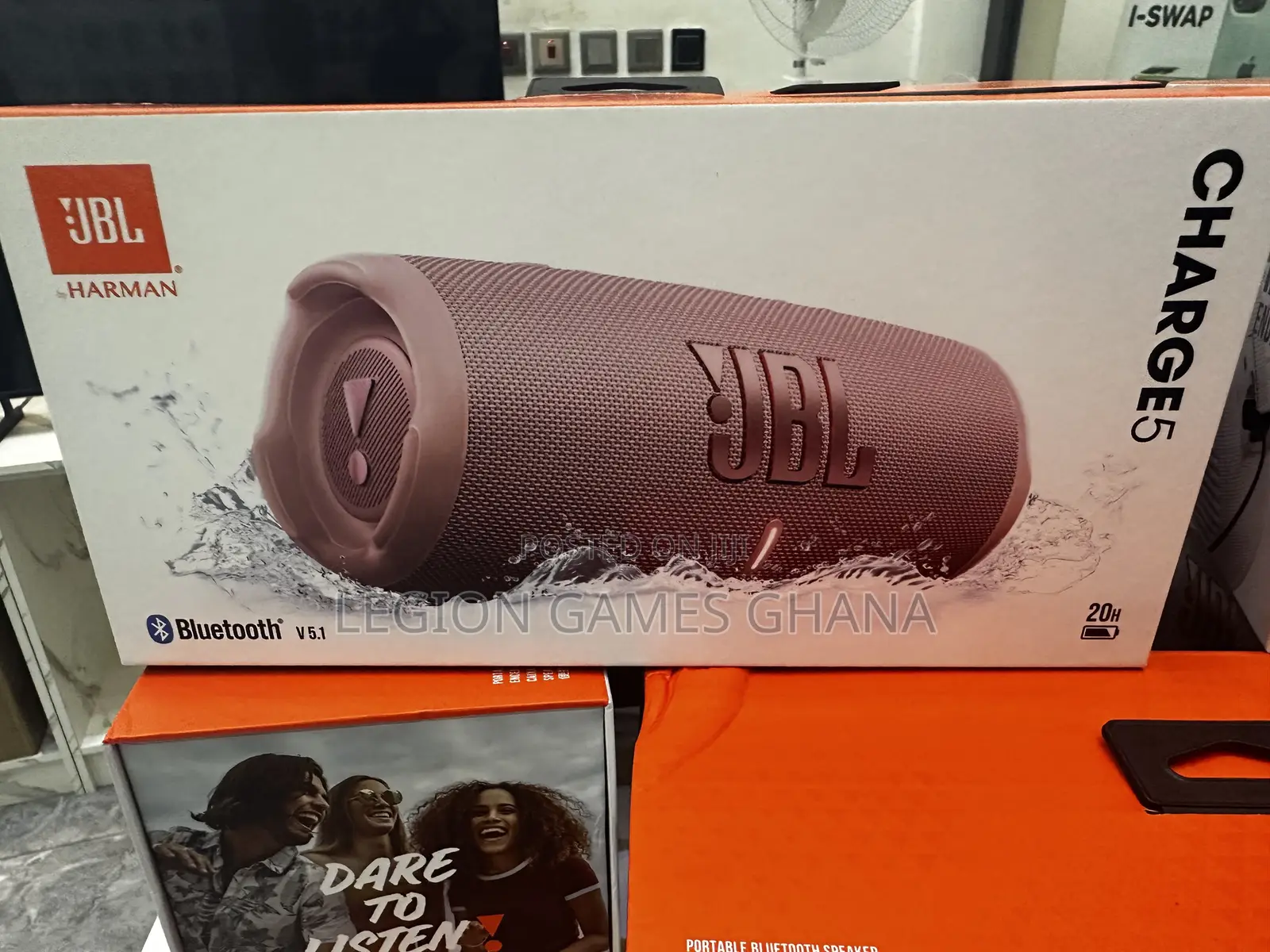 JBL Charge 5