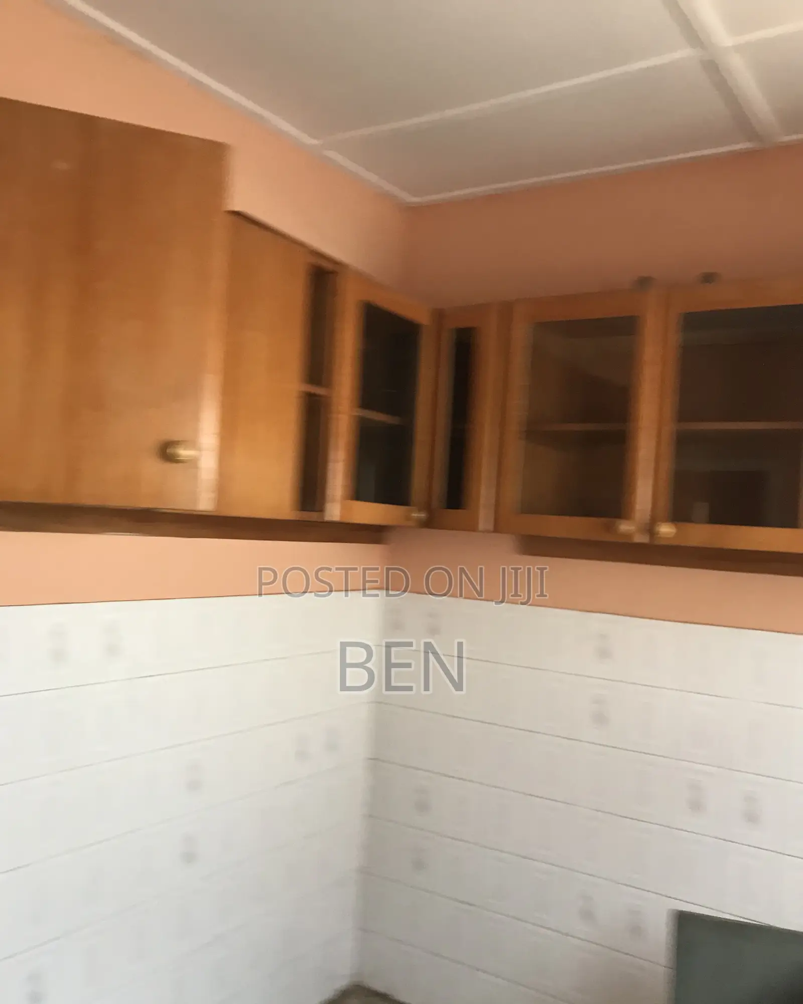 4bdrm Apartment in Abelenkpe, Abelemkpe for rent