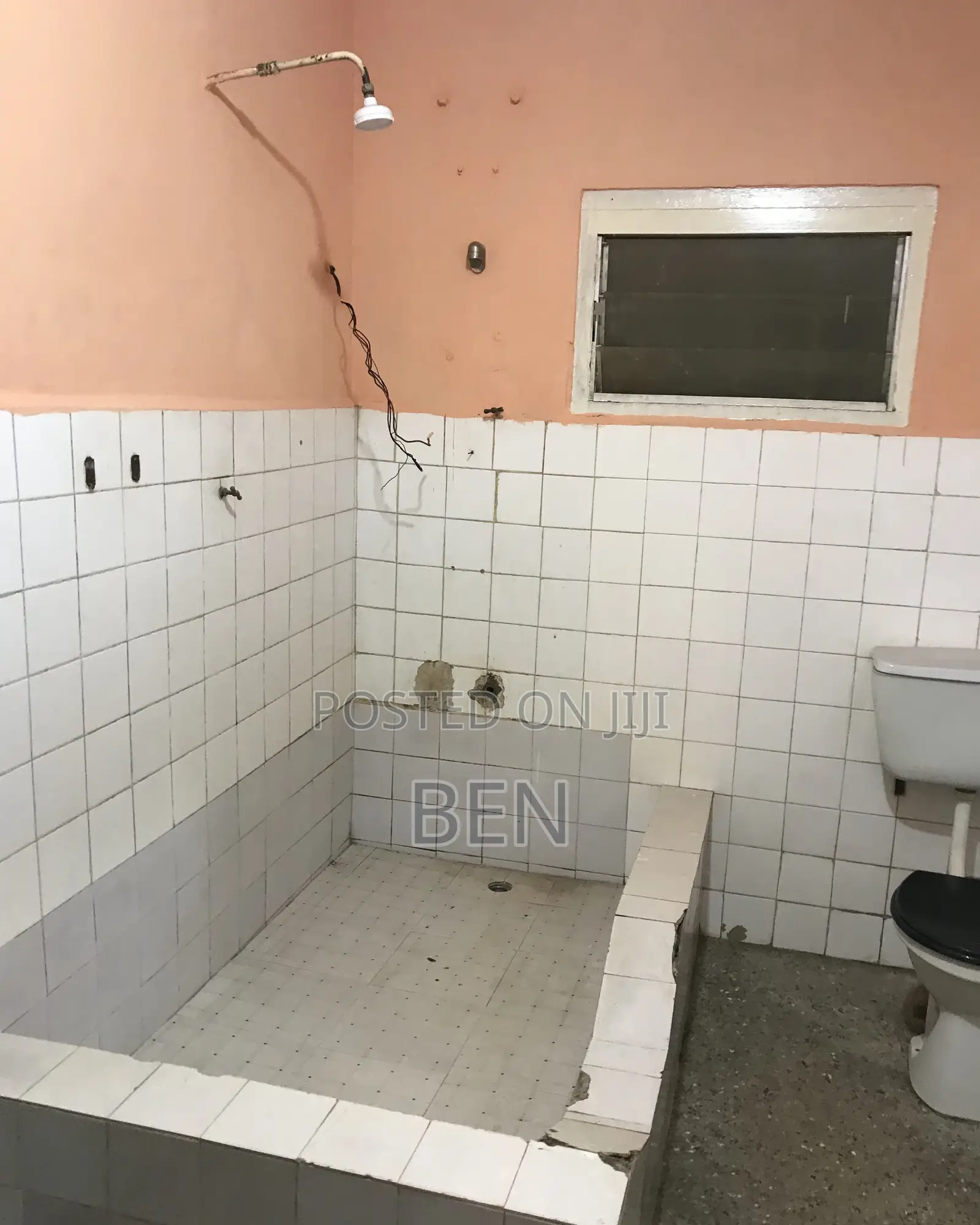 4bdrm Apartment in Abelenkpe, Abelemkpe for rent