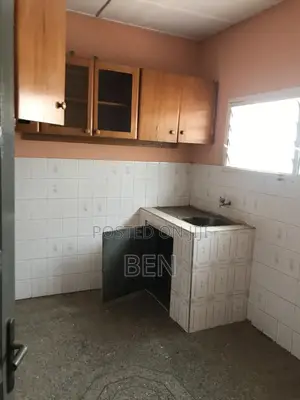 4bdrm Apartment in Abelenkpe, Abelemkpe for rent
