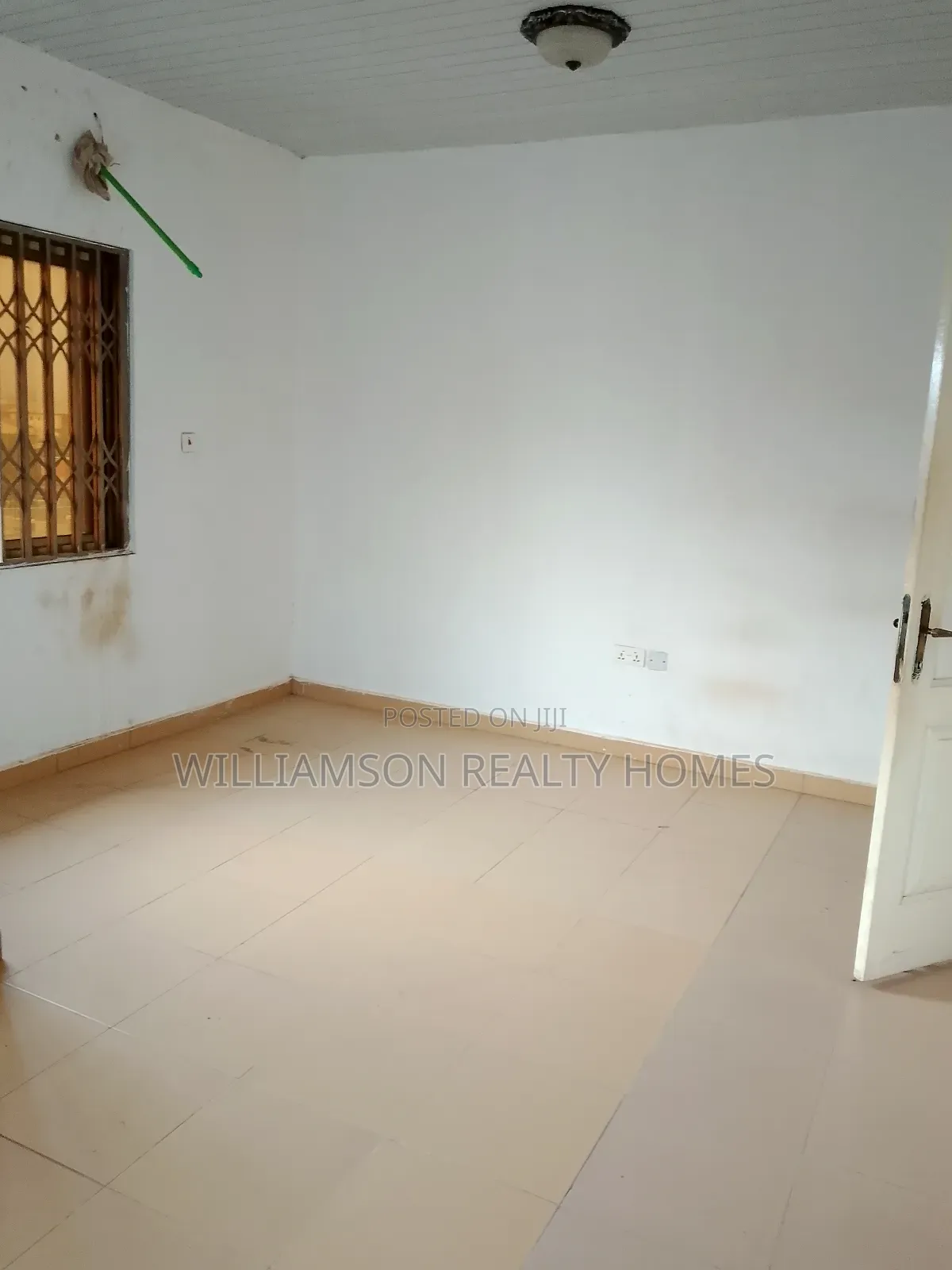 2bdrm Apartment in Community 18 Area, Spintex for rent
