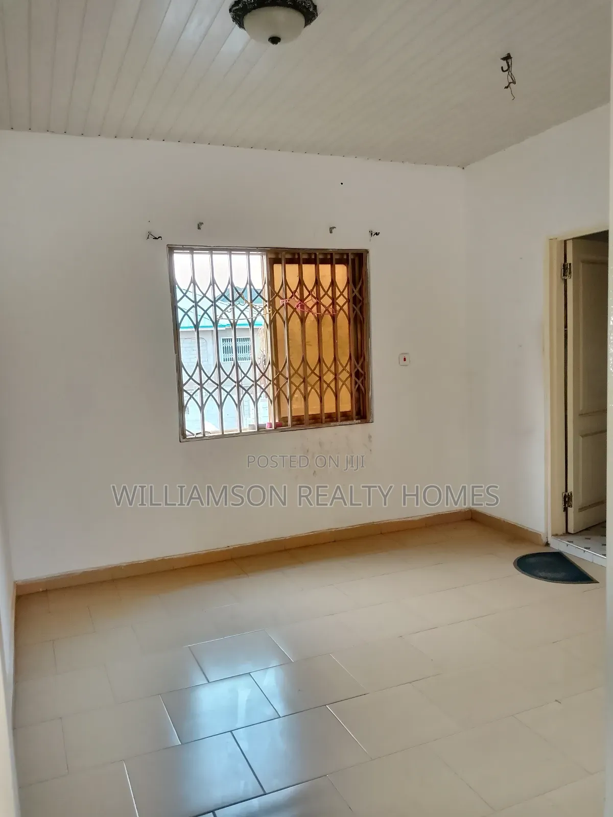 2bdrm Apartment in Community 18 Area, Spintex for rent