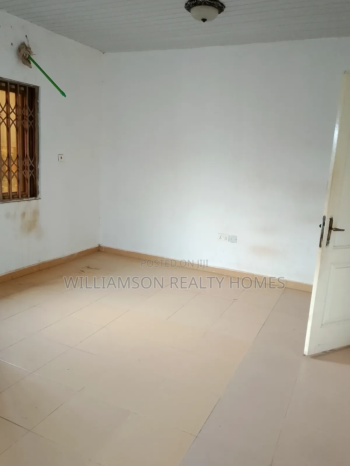2bdrm Apartment in Community 18 Area, Spintex for rent