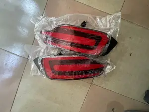 Honda Civic 2016,2018,2020,2022,2017,2019 Bumper Reflectors