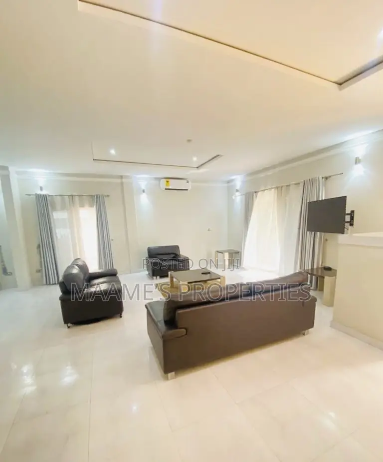 6bdrm Duplex in Cantonments for rent