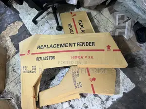 Toyota Corolla 2005 -2008 Fenders