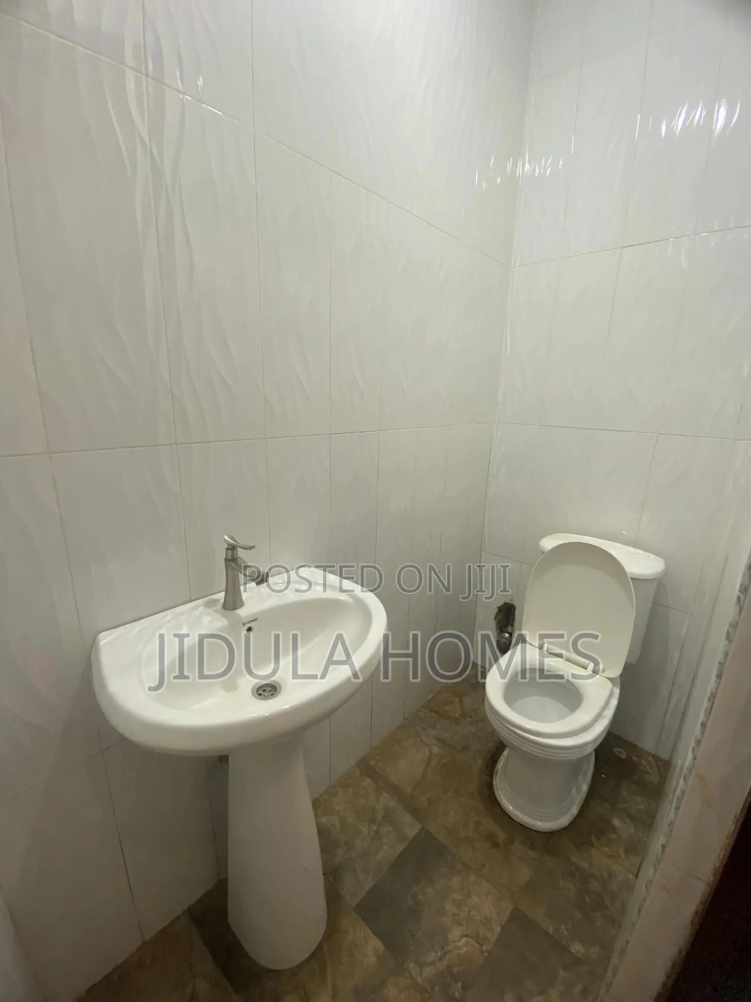 2bdrm Apartment in East Legon Hills, Ashaley Botwe for rent