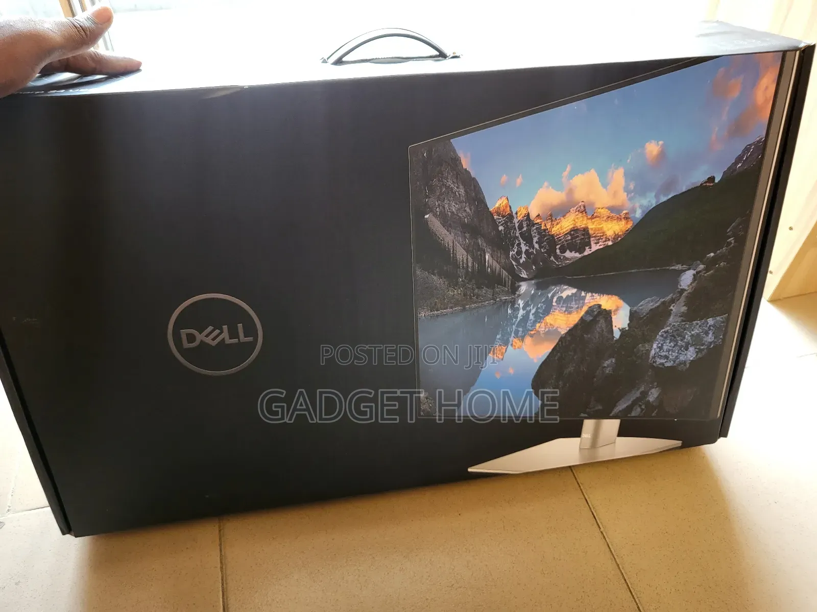 Dell Monitor Ultrasharp 24 Inches With Type C