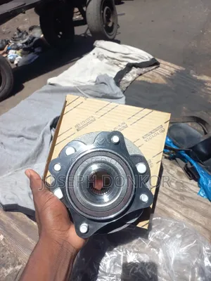 Land Cruiser/Prado/4 Runner/Tundra/ Gx470 Front Hub Bearing
