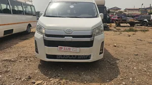 Toyota Grand HiAce 2023 White