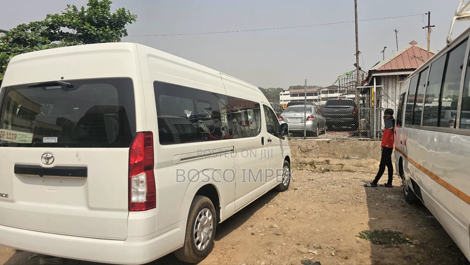 Toyota Grand HiAce 2023 White