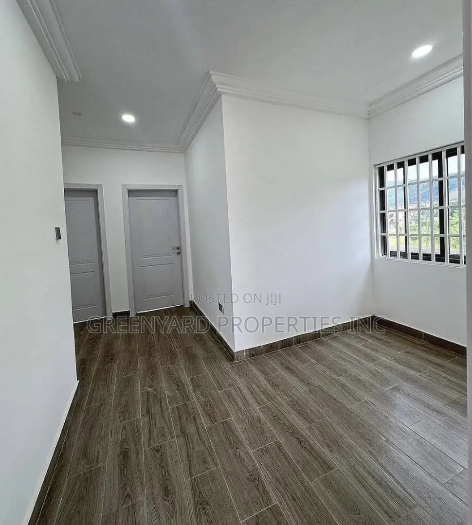 3bdrm House in Ayi Mensah, Oyarifa for sale