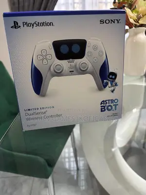 Astro Bot Ps5 Controller Limited Edition Sealed