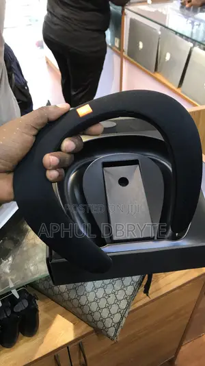 Brand New JBL Soundgear Bta