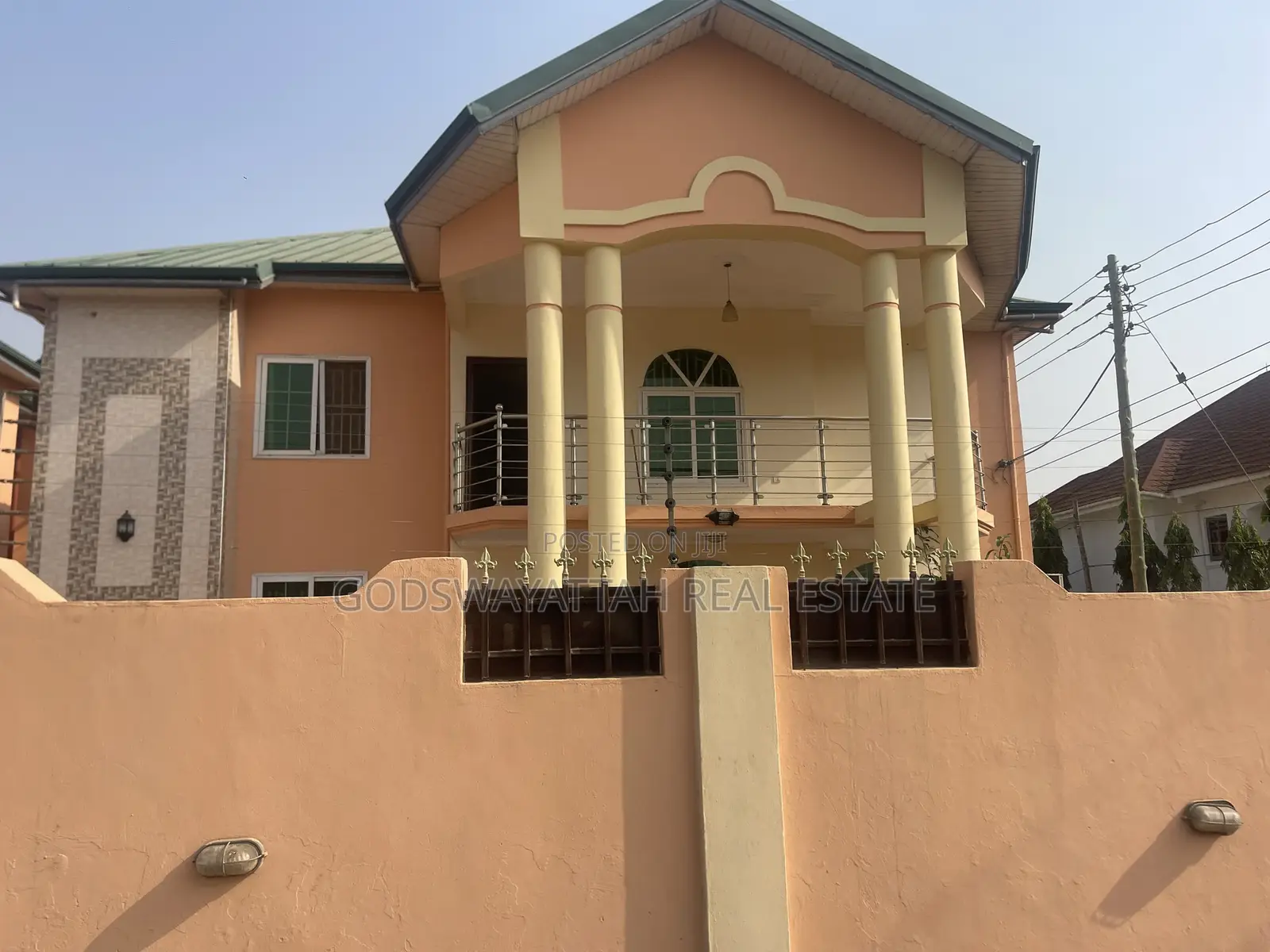 4bdrm House in East Legon, Adjiriganor for rent