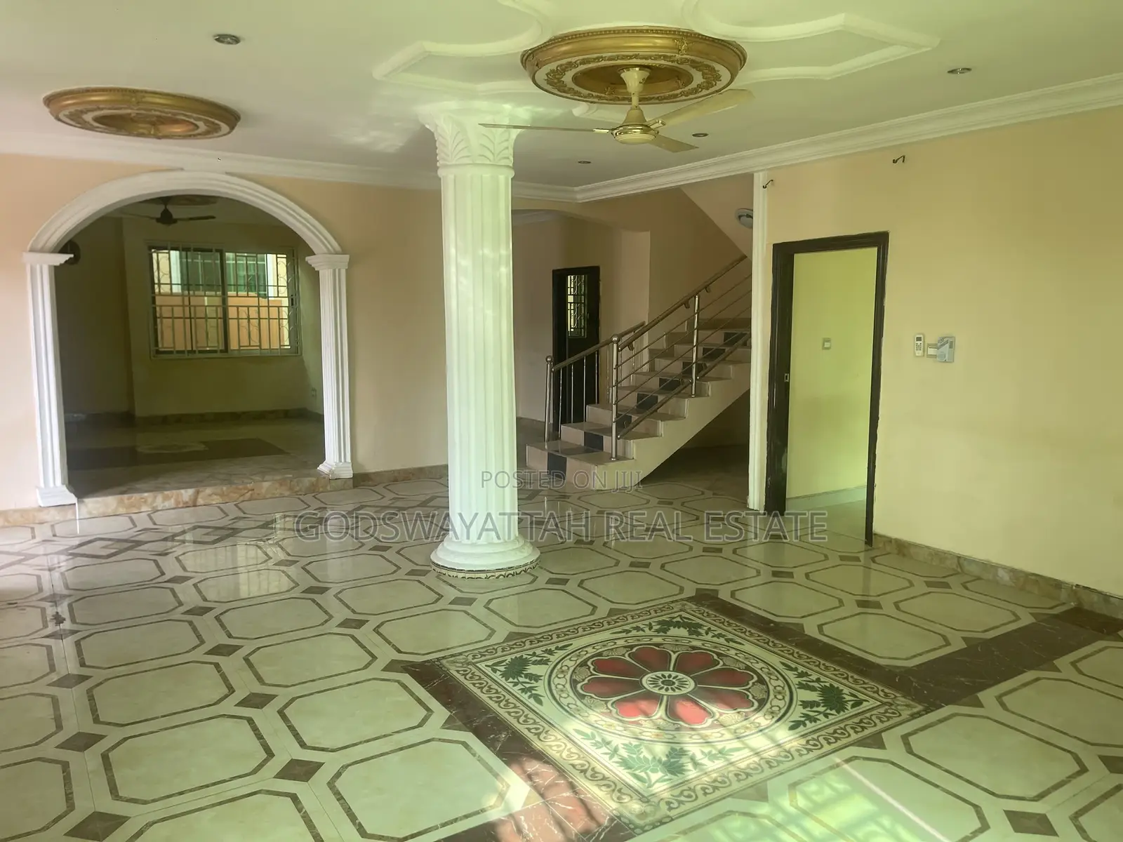 4bdrm House in East Legon, Adjiriganor for rent