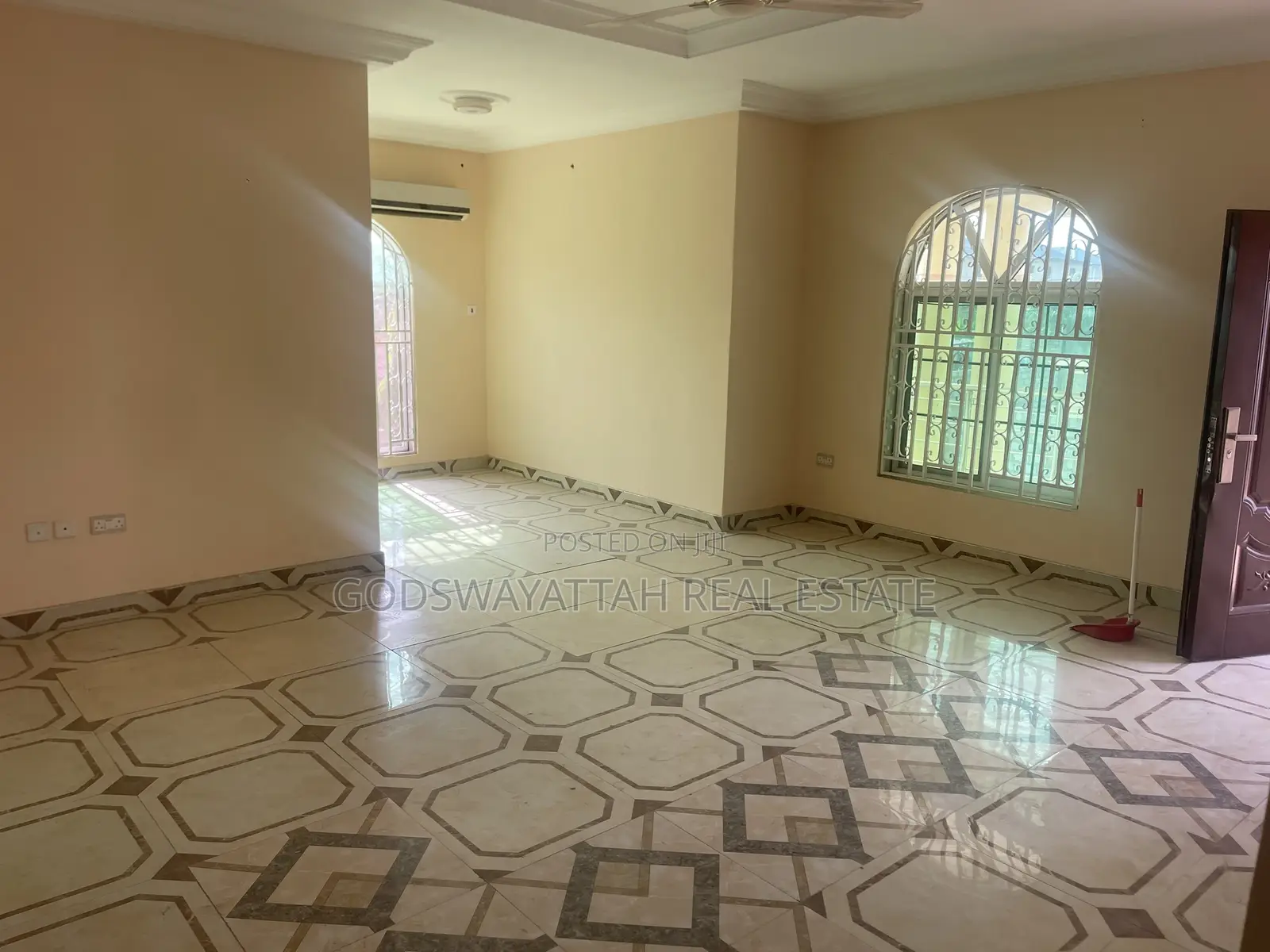 4bdrm House in East Legon, Adjiriganor for rent