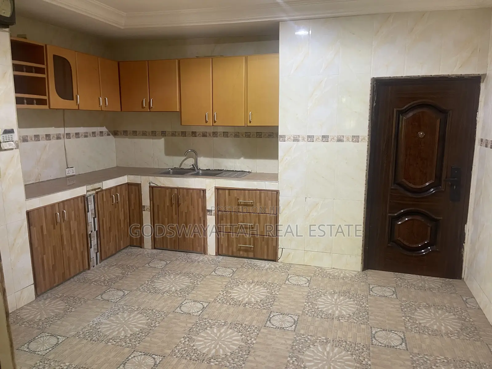 4bdrm House in East Legon, Adjiriganor for rent
