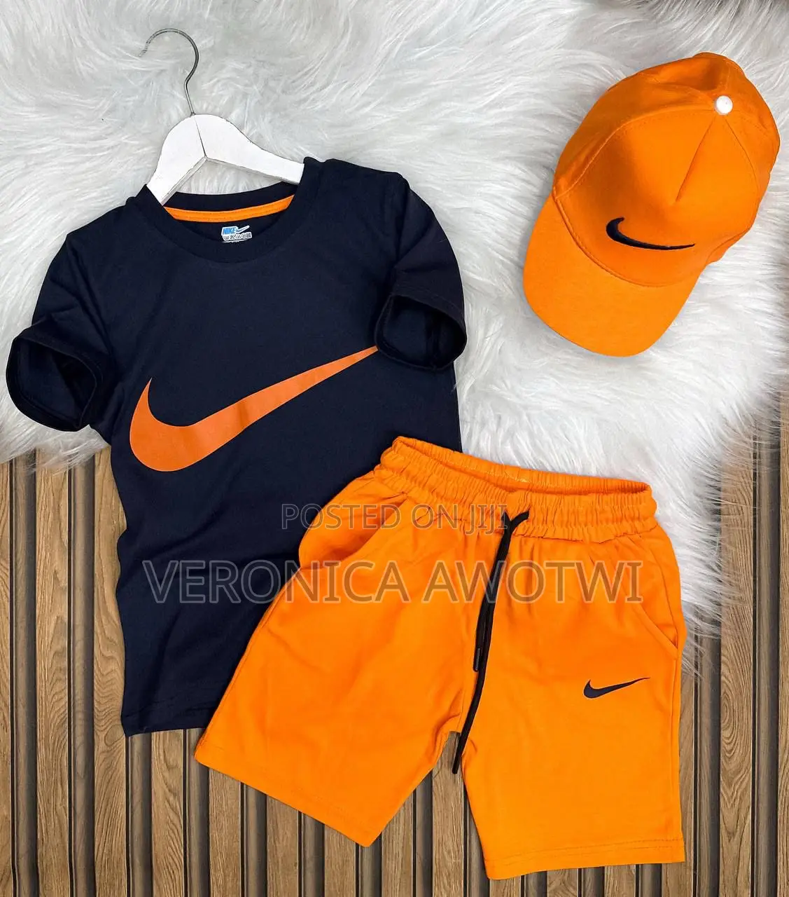Quality Nike Causal Wear With Cap
