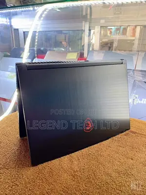 Laptop MSI GL63 8RD 16GB Intel Core i7 HDD+SSD 256GB