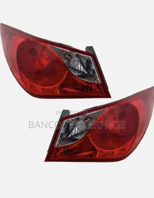 Hyundai Sonata 2011-2014 Tail Light