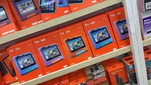 New Amazon Fire 7 16 GB Red