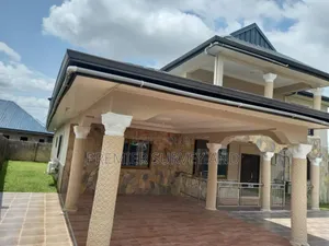 Stunning Storey Building