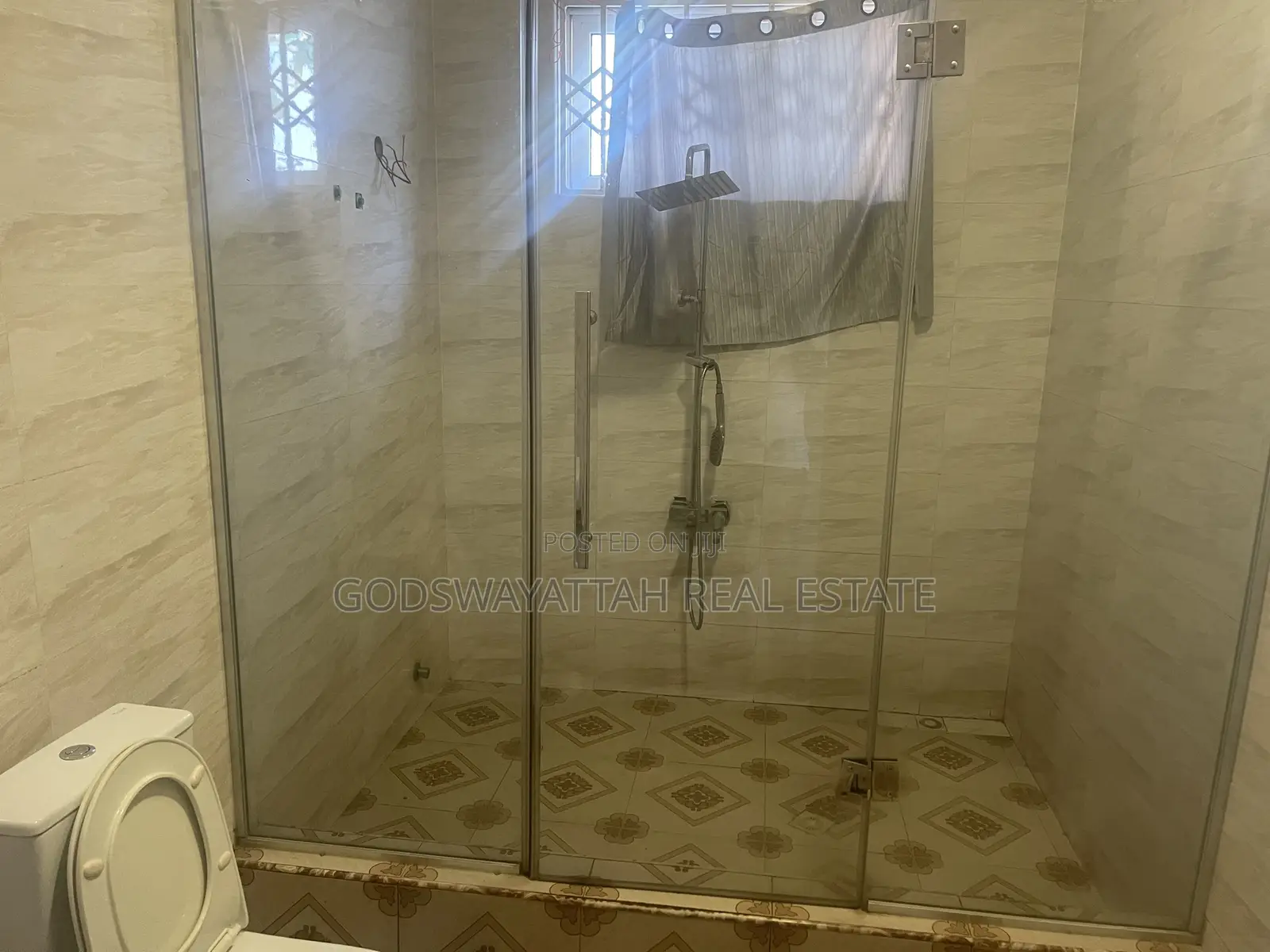 3bdrm House in East Legon, Adjiriganor for rent