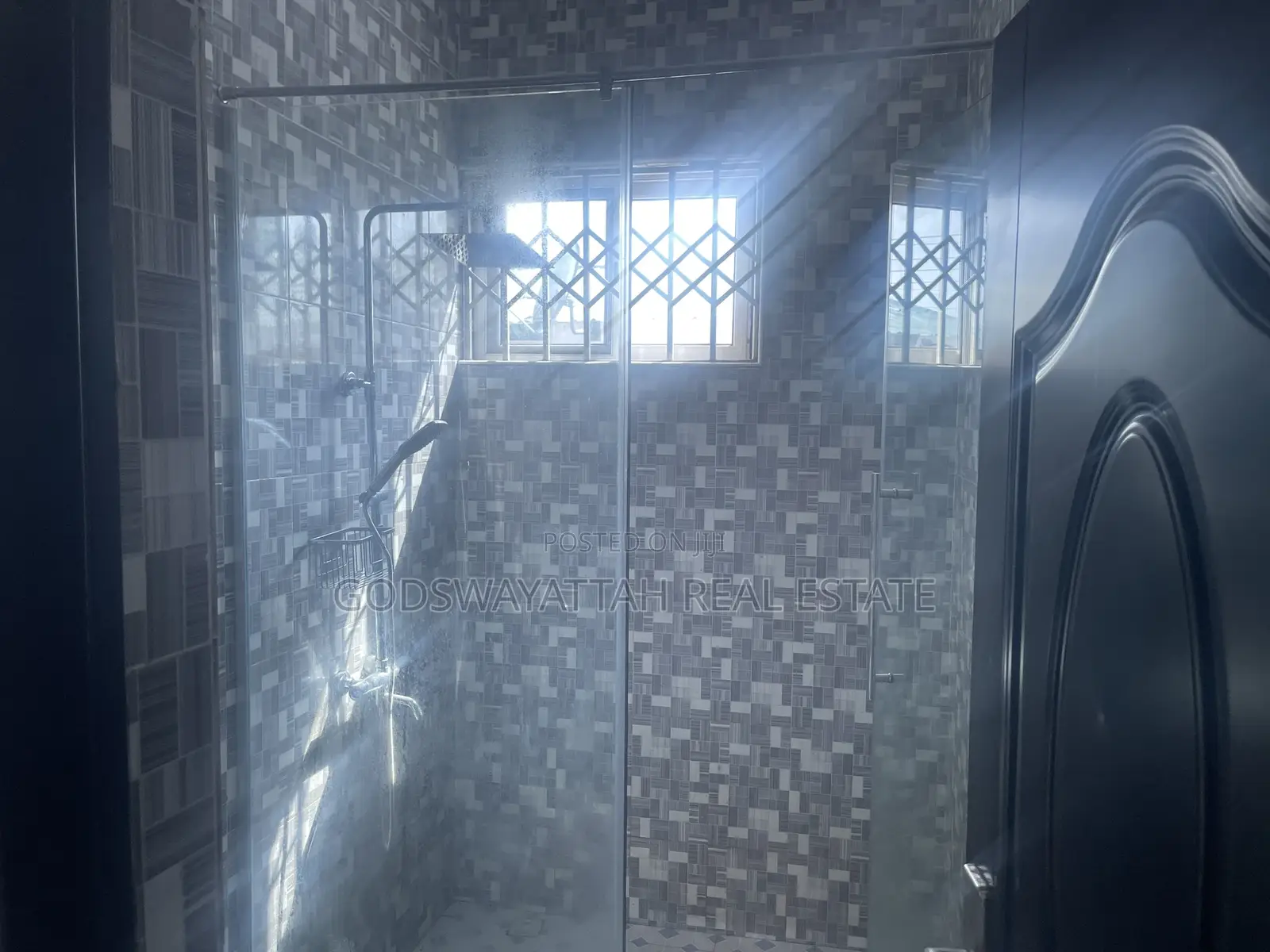 3bdrm House in East Legon, Adjiriganor for rent