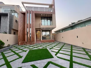 4bdrm Penthouse in Ab Richie Properties, West Legon for sale