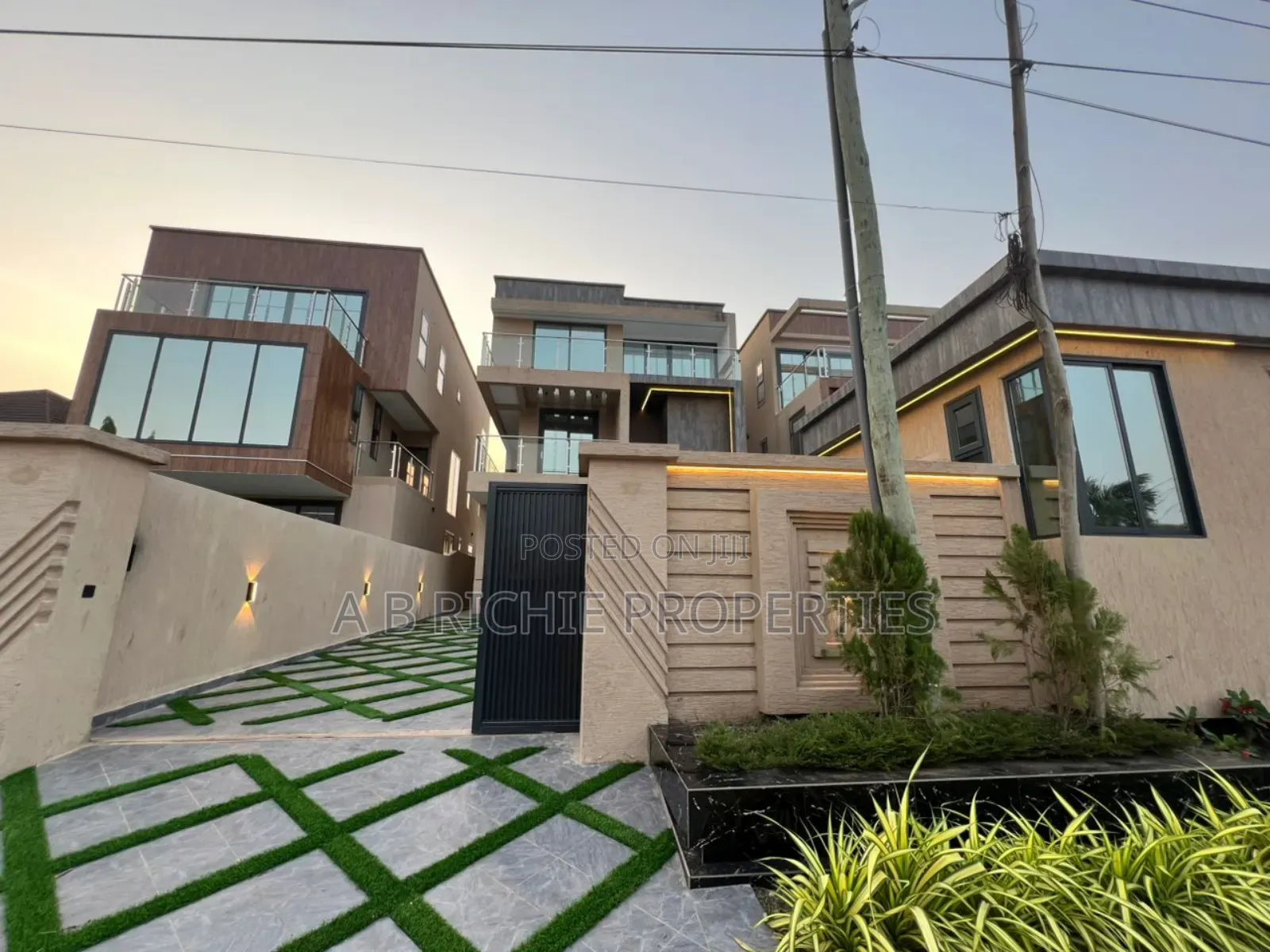 4bdrm House in Ab Richie Properties, West Legon for sale