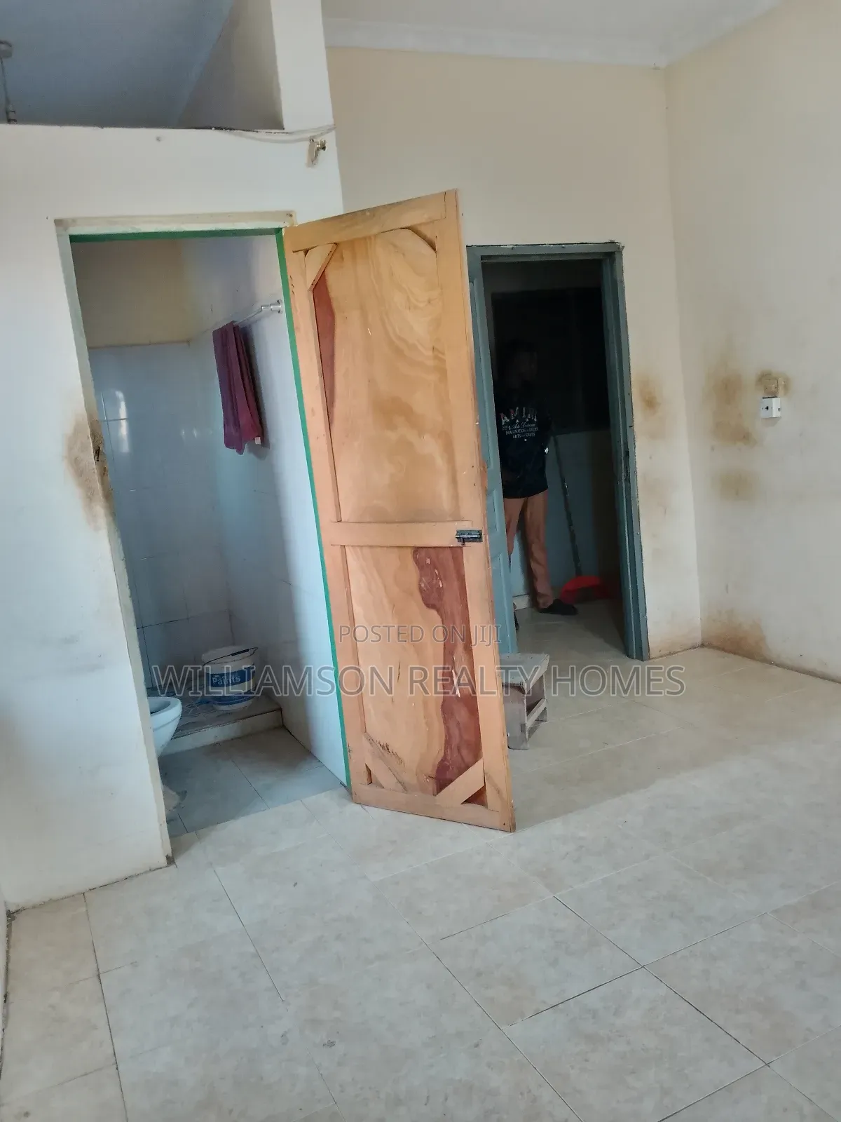 1bdrm Apartment in Kotobabi, Ecobank for rent