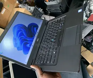 Laptop Dell Latitude 5490 8GB Intel Core I7 SSD 256GB