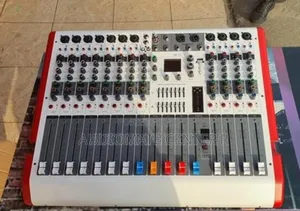 Yamaha Q12 Powered Mixer