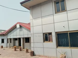 1bdrm Apartment in Community 18 Area, Spintex for rent