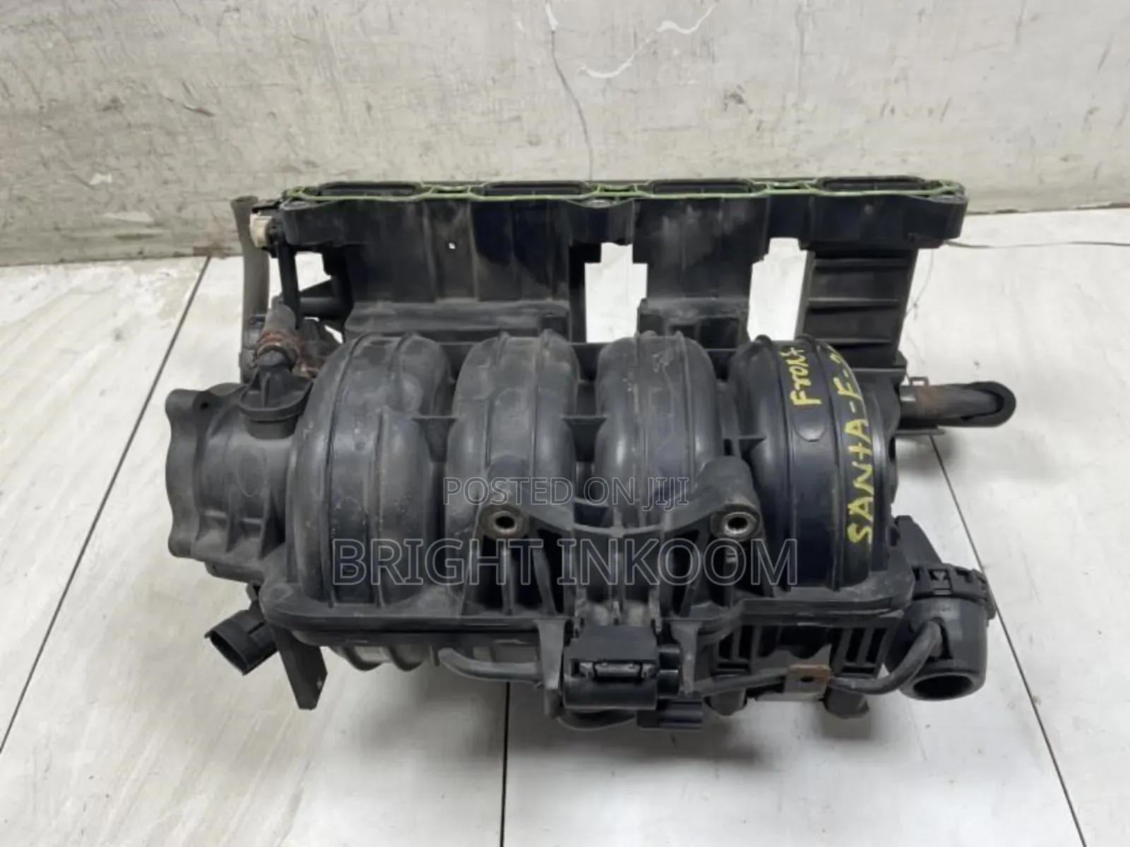 Hyundai Santa Fe 2017 Engine Manifold