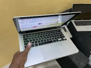 Laptop Apple MacBook 2011 8GB Intel Core I5 SSD 128GB
