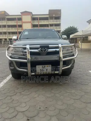 Toyota Hilux 2.5 D-4D Double Cab 2008 Gray