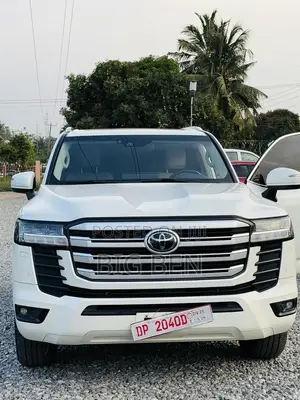 Toyota Land Cruiser 3.5 Petrol 4WD 2022 White